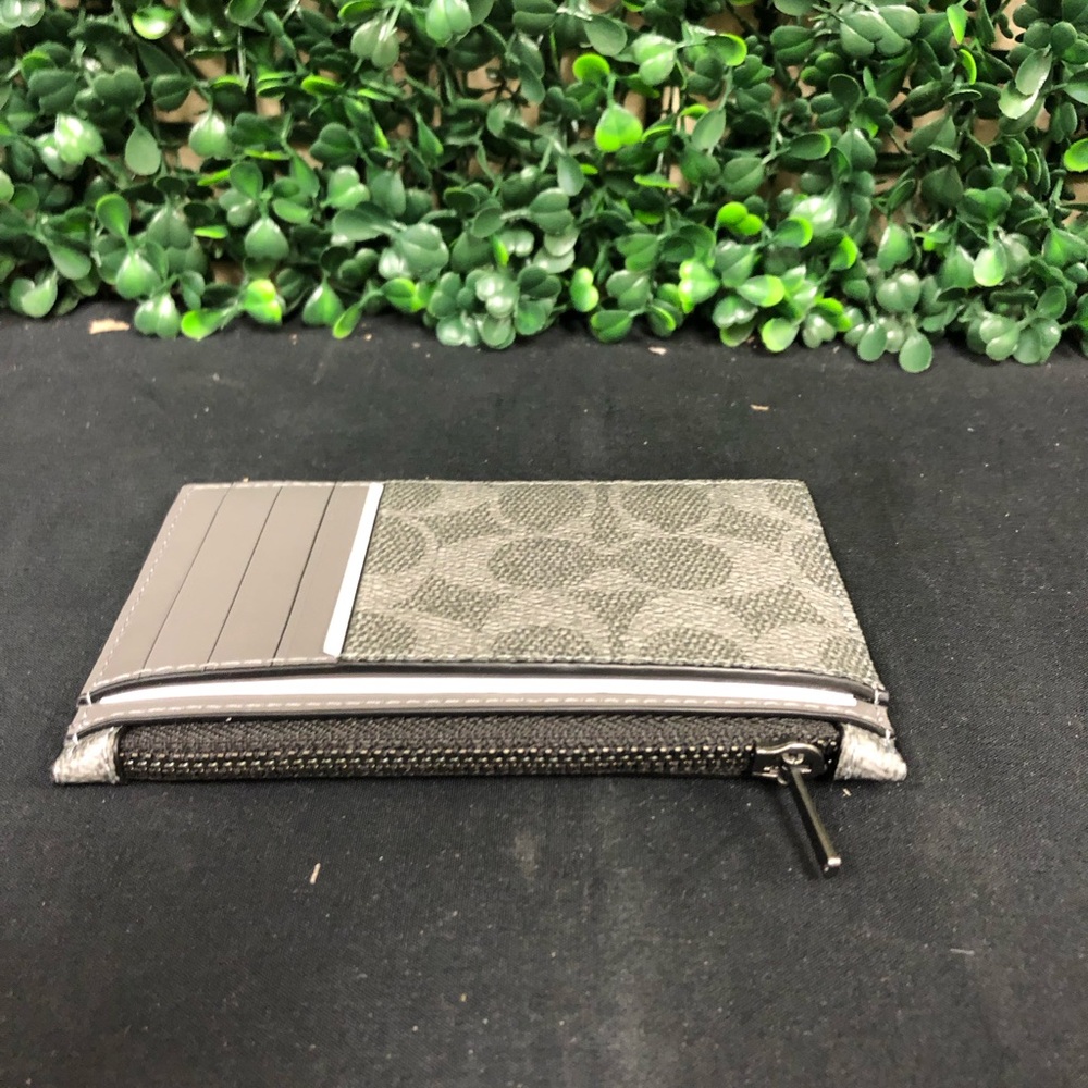 Coach Zip Card Case - Picture 6 of 9